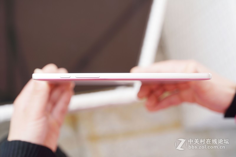 酷比魔方X平板电脑体验：让妹子户外尽情自娱自乐 I 视频