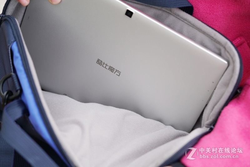 酷比魔方X平板电脑体验：让妹子户外尽情自娱自乐 I 视频