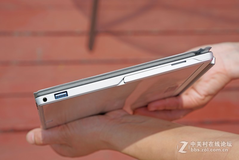 中柏EZpad Go二合一平板电脑，绘画出大师级作品 I 视频