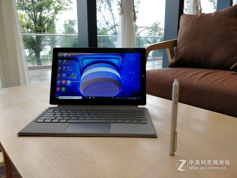 中柏EZpad Go二合一平板电脑，绘画出大师级作品 I 视频