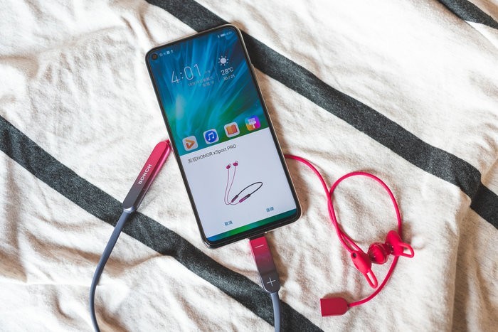 运动与自由之间，告别“有线”束缚 荣耀xSport PRO运动蓝牙耳机体验