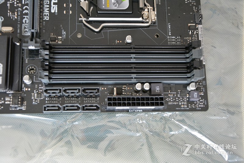 #享受游戏我用华硕GAMER主板#开箱(1)