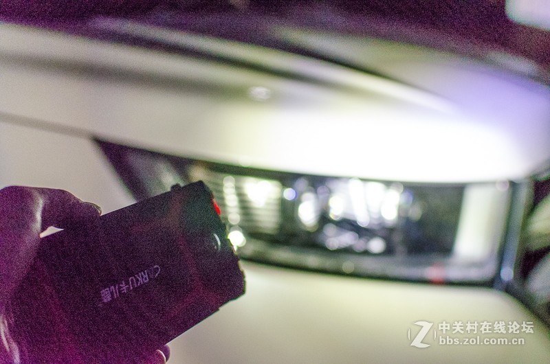 自驾游伴侣，汽车亏电再也不怕，卡儿酷应急启动电源上手体验