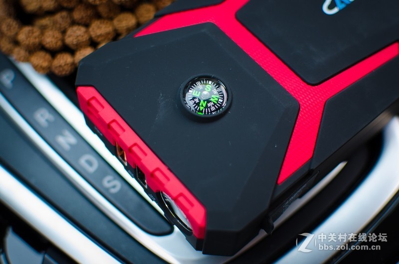 自驾游伴侣，汽车亏电再也不怕，卡儿酷应急启动电源上手体验