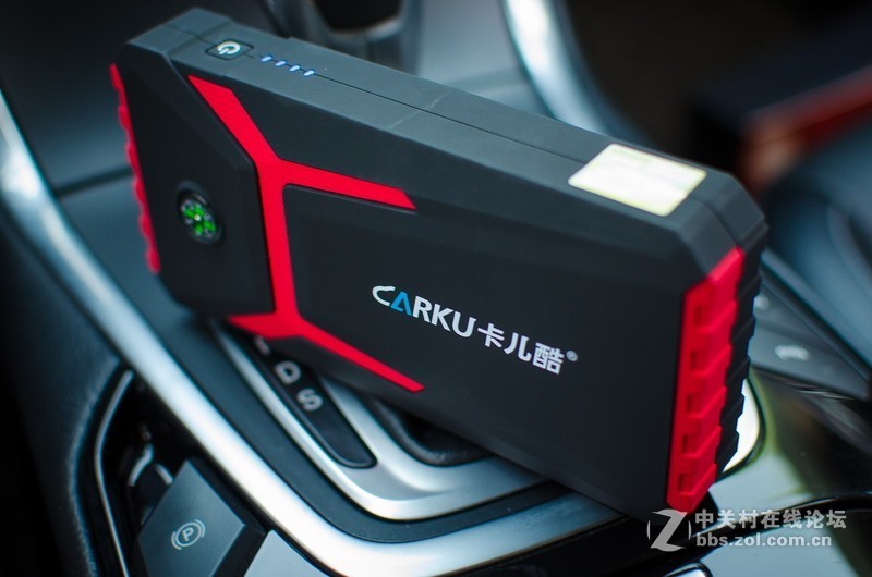 自驾游伴侣，汽车亏电再也不怕，卡儿酷应急启动电源上手体验