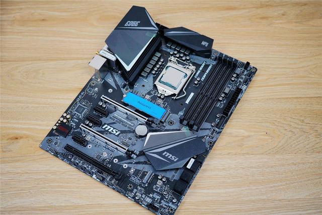 为你的CPU换台新空调，九州风神堡垒Castle 240RGB V2