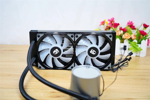 为你的CPU换台新空调，九州风神堡垒Castle 240RGB V2