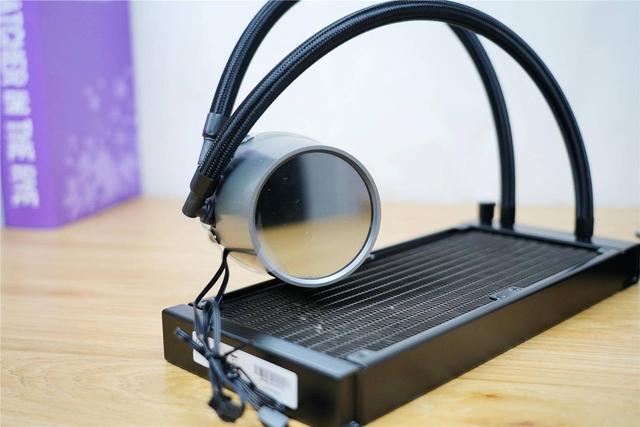 为你的CPU换台新空调，九州风神堡垒Castle 240RGB V2