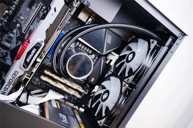 为你的CPU换台新空调，九州风神堡垒Castle 240RGB V2