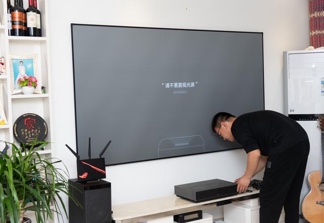 激光电视真的好用么？峰米激光电视4K Cinema全网首测！