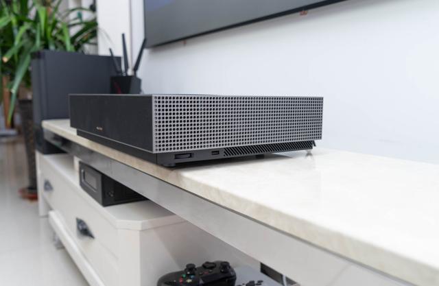 激光电视真的好用么？峰米激光电视4K Cinema全网首测！