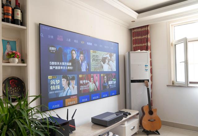 激光电视真的好用么？峰米激光电视4K Cinema全网首测！