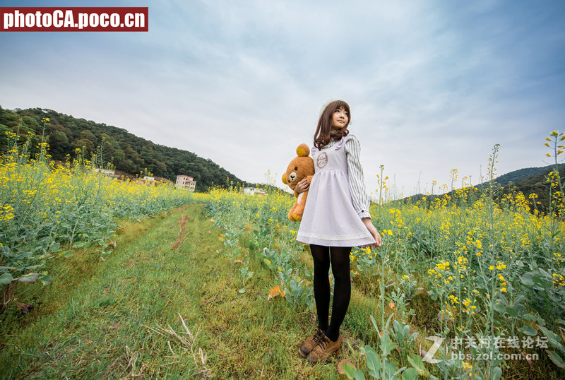 《金灿色的精灵》----1124油菜花主题大景人像