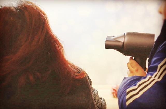 为什么我想说道我家“女王大人”赞不绝口的直白吹风机？