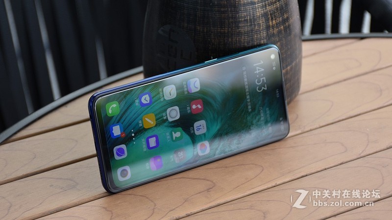 非线上品牌的转型思路：vivo Z5x体验报告