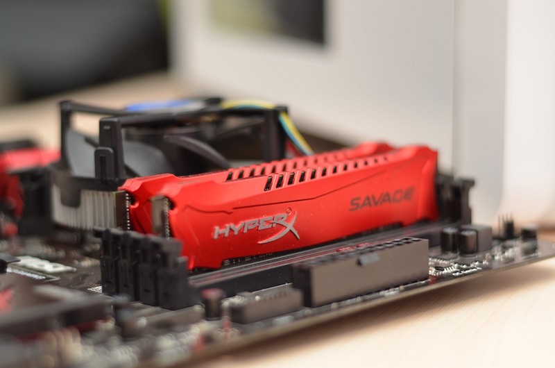 碳60+GTX960 480G SSD走起！半夜福利--充分体验光污染