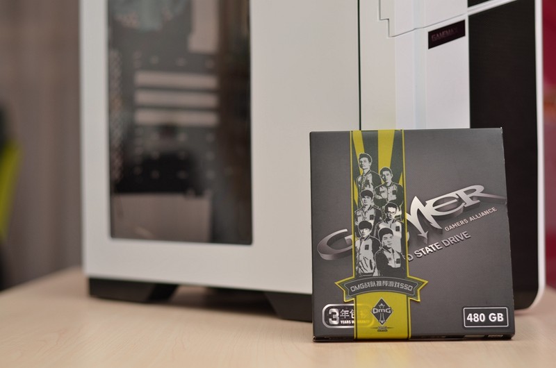 碳60+GTX960 480G SSD走起！半夜福利--充分体验光污染