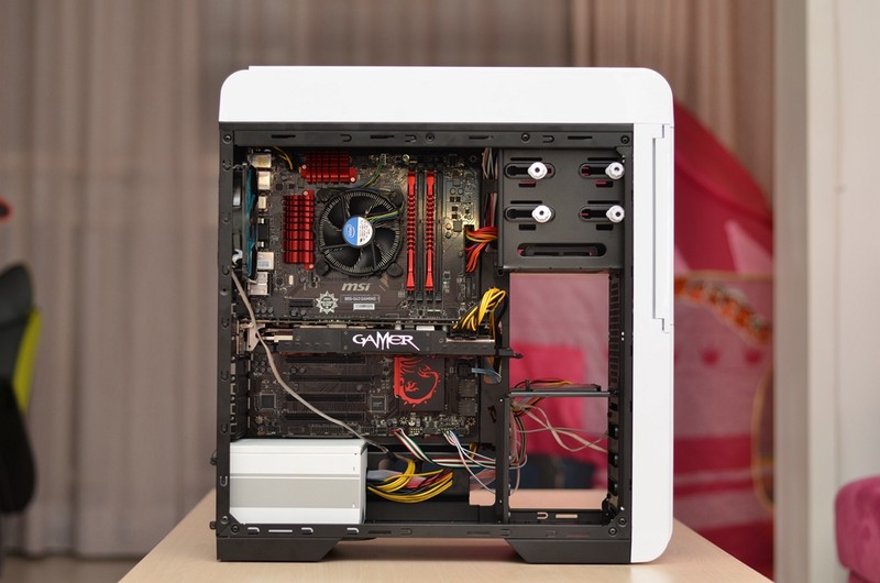 碳60+GTX960 480G SSD走起！半夜福利--充分体验光污染