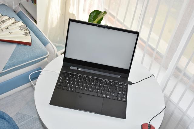 3999的“YOGA本”战斗力几何？X-STATION X1 体验