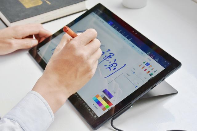 微软Surface Pro 7真是办公好助手？我从五个维度盘了一遍