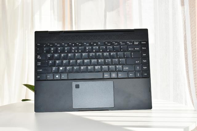 3999的“YOGA本”战斗力几何？X-STATION X1 体验