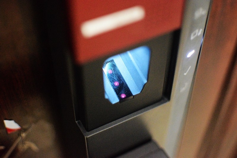 人体内特征识别 东屋世安静脉锁V8 蓝牙版体验