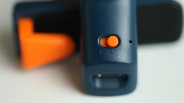 嫌游戏手机太贵？北通J1定价几十元，让手机瞬间化为吃鸡神器