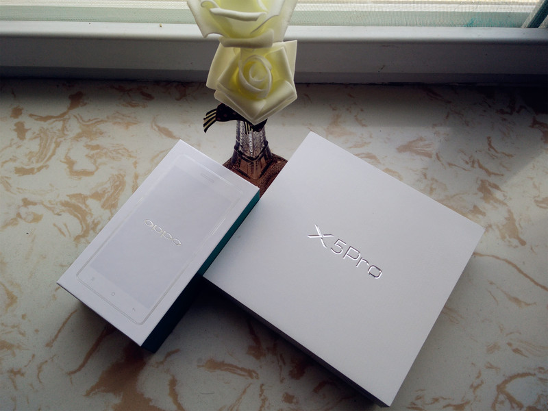 vivo X5pro与OPPO R7颜值大比拼  都具有2.5D玻璃屏