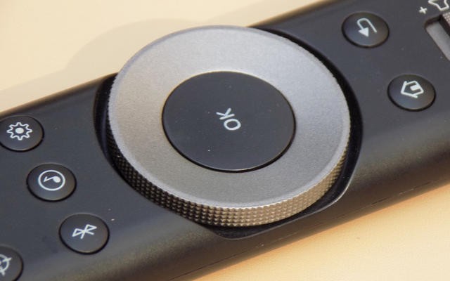 4K智能巨屏影院级视听盛宴，在家就能体验