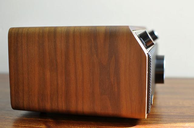 挡不住的复古情怀，山进WR12BT?PLUS收音机评测