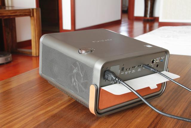 品质生活需要讲品味的投影机——优派 X10-4K