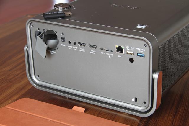 品质生活需要讲品味的投影机——优派 X10-4K