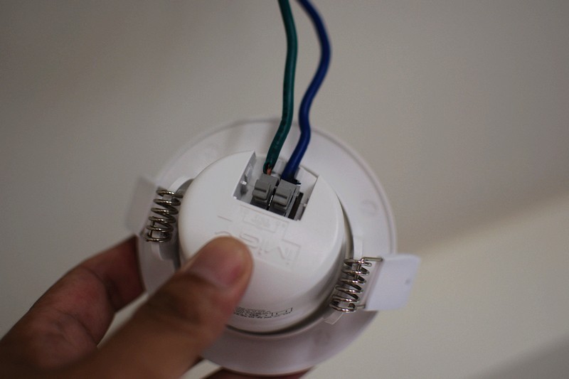 自己动手丰衣足食 记宜美LED灵动3寸筒灯的安装和使用