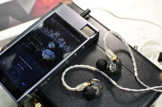 致敬史上最经典之一耳机音特美ER4，自然声NS3R评测