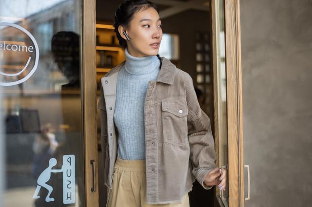 汪峰用FIIL新品CC耳机对标苹果Airpods！这几大优势或成决胜关键