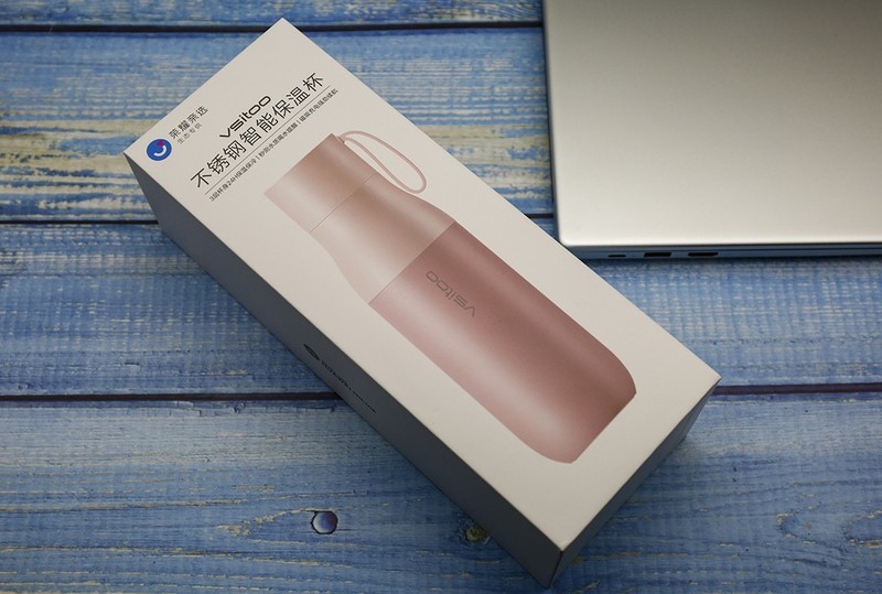 比女朋友还贴心的保温杯哪里找？VSITOO保温杯，12小时智能提醒