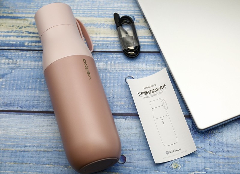 比女朋友还贴心的保温杯哪里找？VSITOO保温杯，12小时智能提醒