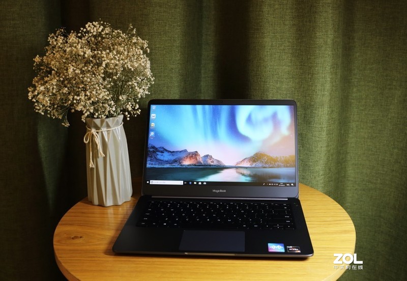 谁更满足我所要的轻薄？是荣耀MagicBOOK 2019 R5还是机械革命S1 PRO？