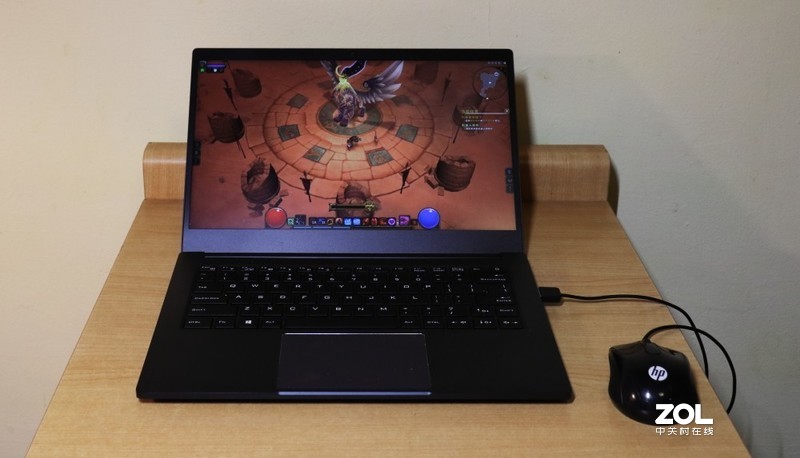 谁更满足我所要的轻薄？是荣耀MagicBOOK 2019 R5还是机械革命S1 PRO？