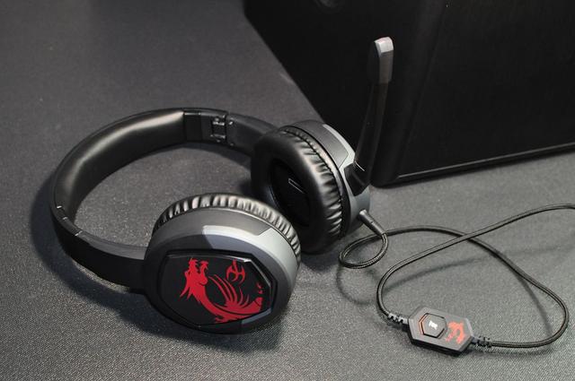 高解析让细节更细腻逼真，300块微星GH30游戏耳机体验