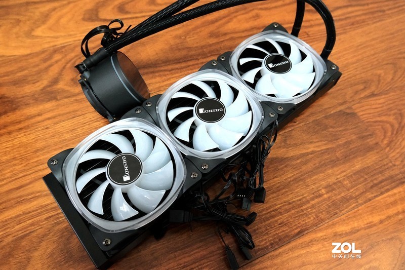 熄灭火焰山的挑战！颜值360水冷比240水冷强多少？——超频三 凌镜360一体式水冷评测