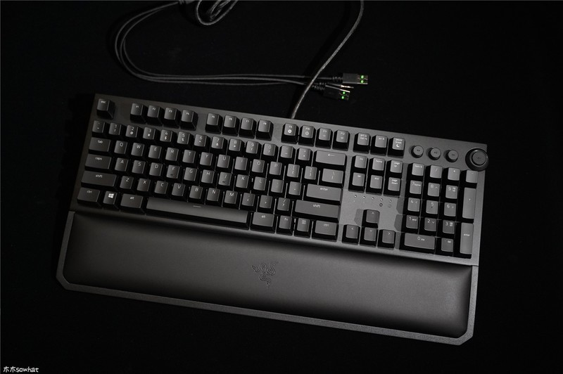 雷蛇键盘新基准——雷蛇黑寡妇蜘蛛机械键盘上手体验写在前面
