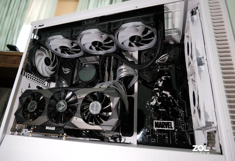 熄灭火焰山的挑战！颜值360水冷比240水冷强多少？——超频三 凌镜360一体式水冷评测
