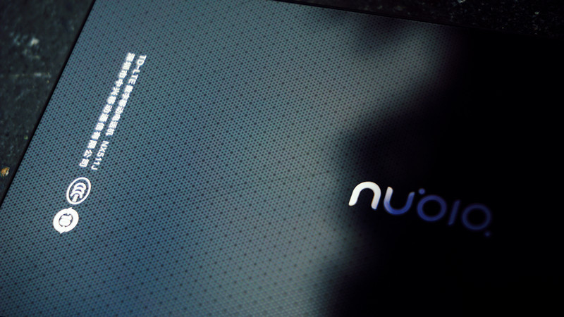 漆黑中的萤火虫，那样的鲜明，那样的出众—小红圈手机到手印象