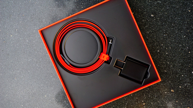 漆黑中的萤火虫，那样的鲜明，那样的出众—小红圈手机到手印象