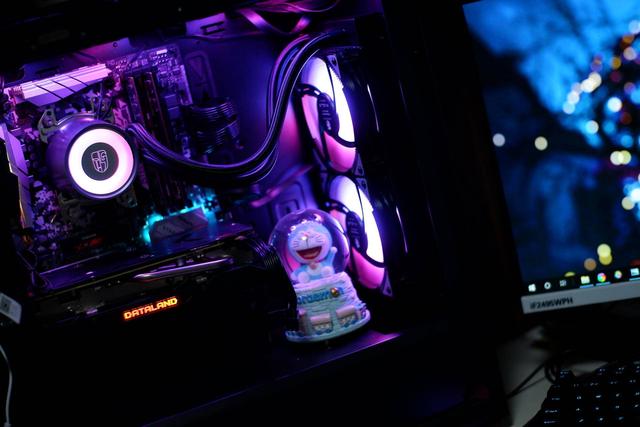 担心水冷漏液？不存在的，堡垒240RGB防漏液和神光同步我全都要