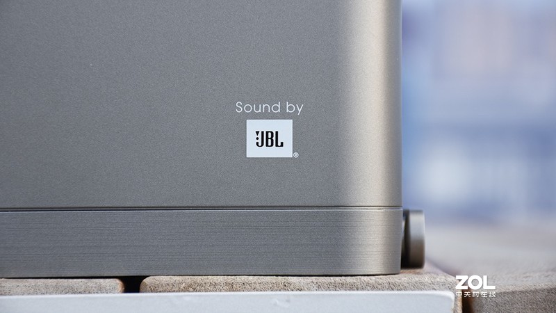 追求品质感的观影体验 优派X10-4K家用投影仪