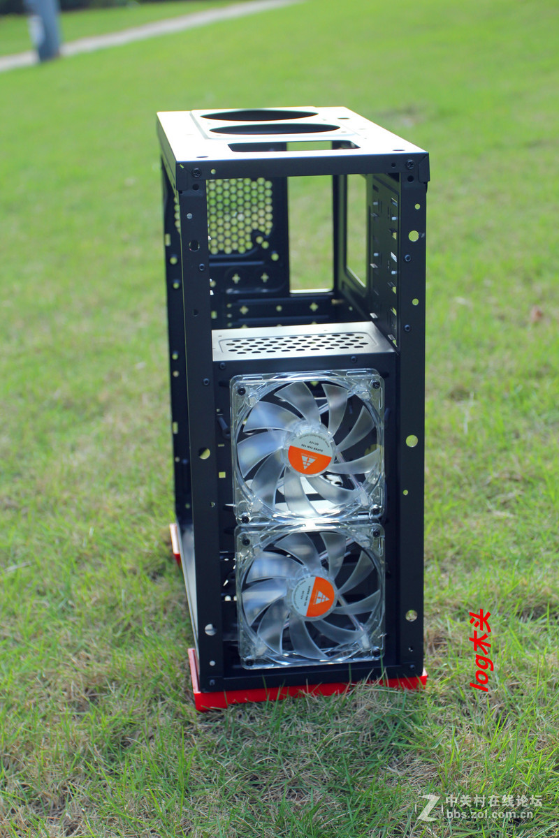 就是要炫酷！金河田超越beyond上手评测