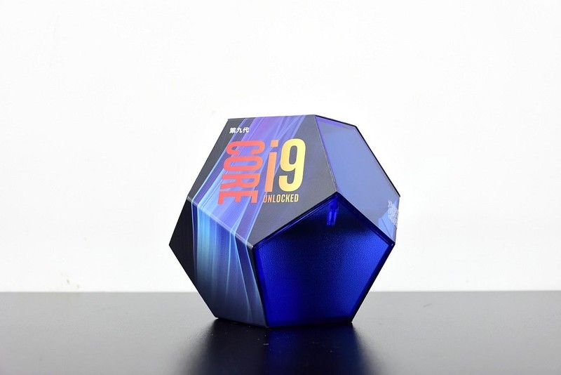 来自i9 9900K拷问，CVN B365M GAMING PRO V20开箱小测