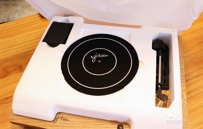 在黑胶中找寻经典，syitren MANTY黑胶唱机体验